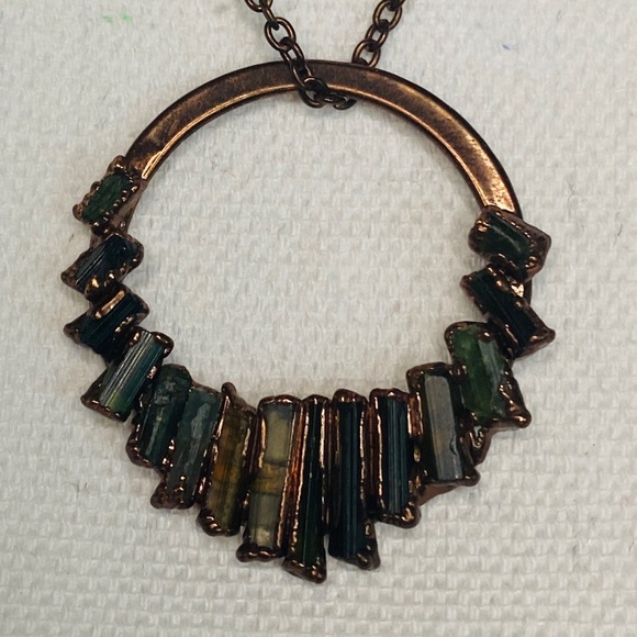 Green Tourmaline Necklace - Picture 4 of 4
